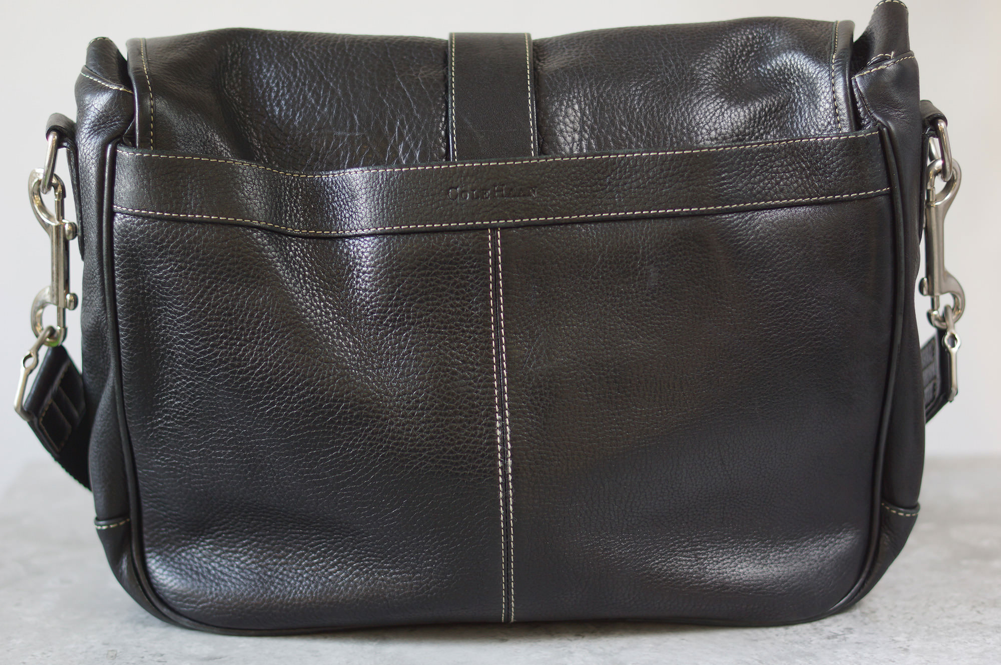 COLE HAAN コール ショルダーバッグ 中古品の コールハーン ハーン 