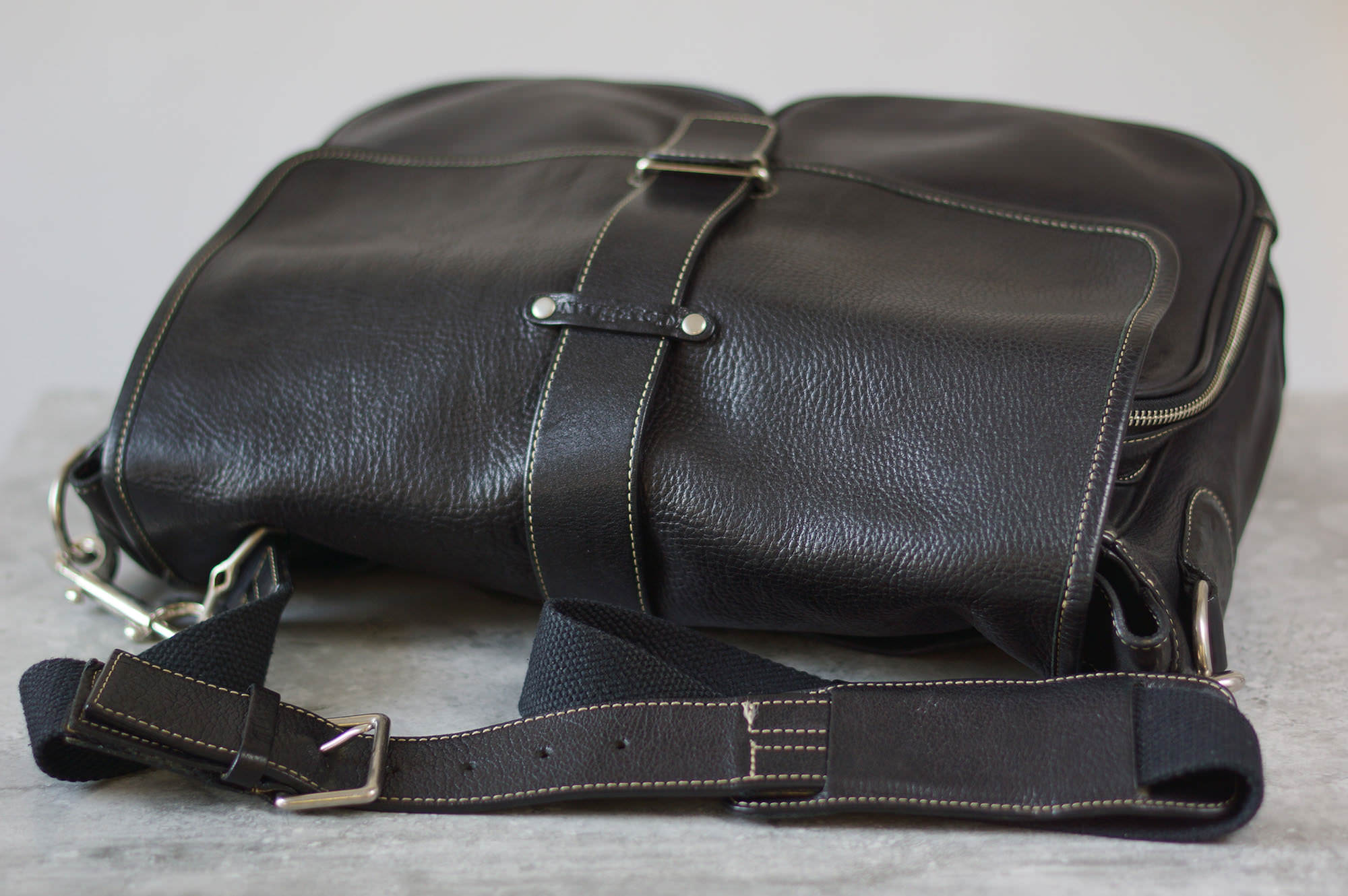 COLE HAAN コール ショルダーバッグ 中古品の コールハーン ハーン 