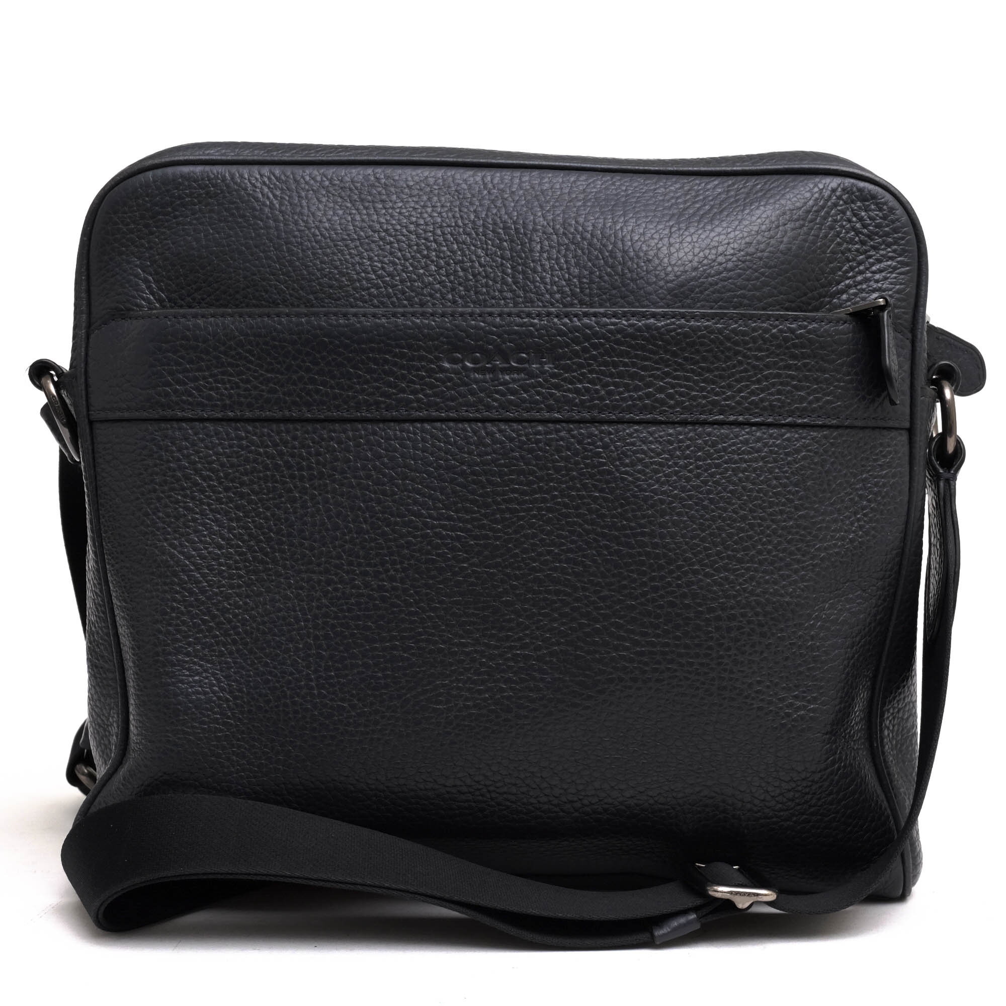 【商品詳細】◆ブランド名 COACH◆サイズ詳細 横幅 約28cm、縦幅 約24cm、マチ 約6cm、ショルダー長さ最大 約142cm◆仕様 ポケット×4 ファスナーポケット×1◆特徴 クロスボディ 
