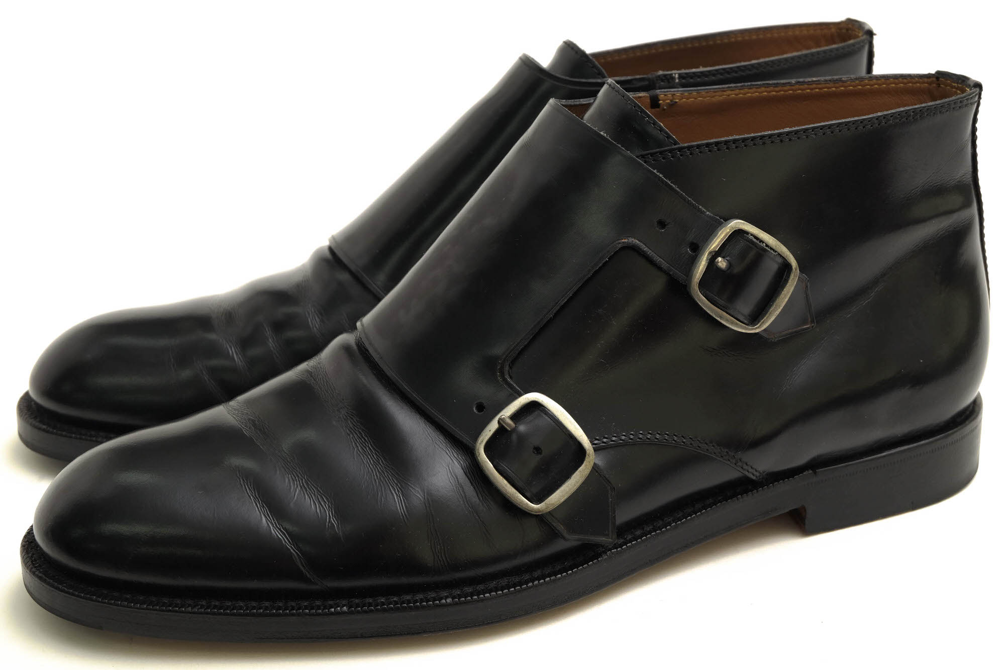 【商品詳細】◆ブランド名 Jimmy Choo◆サイズ表記 EU41◆日本サイズ参考 約25.5-26.0cm◆サイズ詳細 アウトソール靴底全長 約29.2cm、アウトソール靴底幅 約10.5cm、ヒ